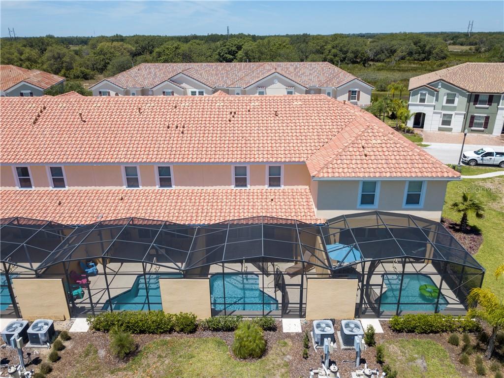 Slide show image of the Orlando Florida Home for Sale 21