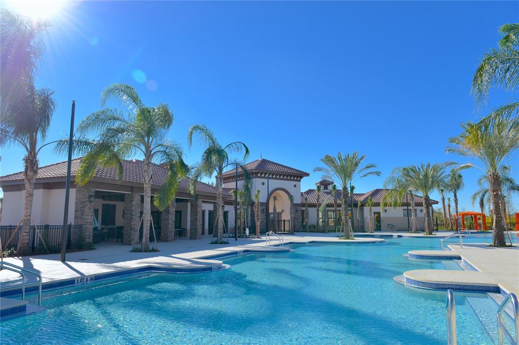 Slide show image of the Orlando Florida Home for Sale 39