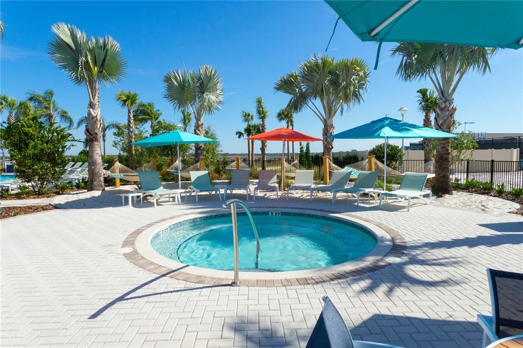 Slide show image of the Orlando Florida Home for Sale 71