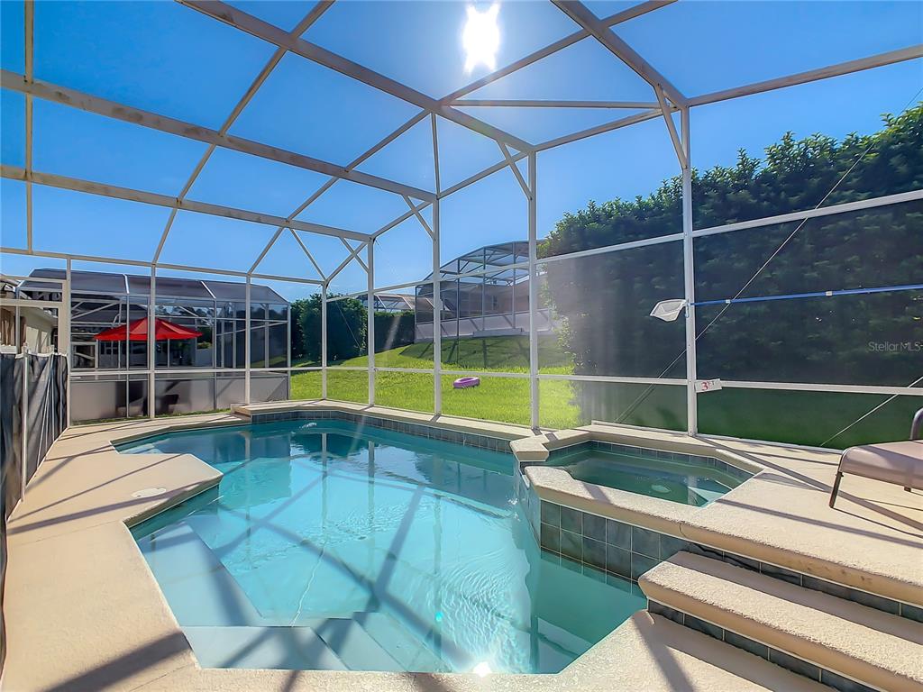 Slide show image of the Orlando Florida Home for Sale 49