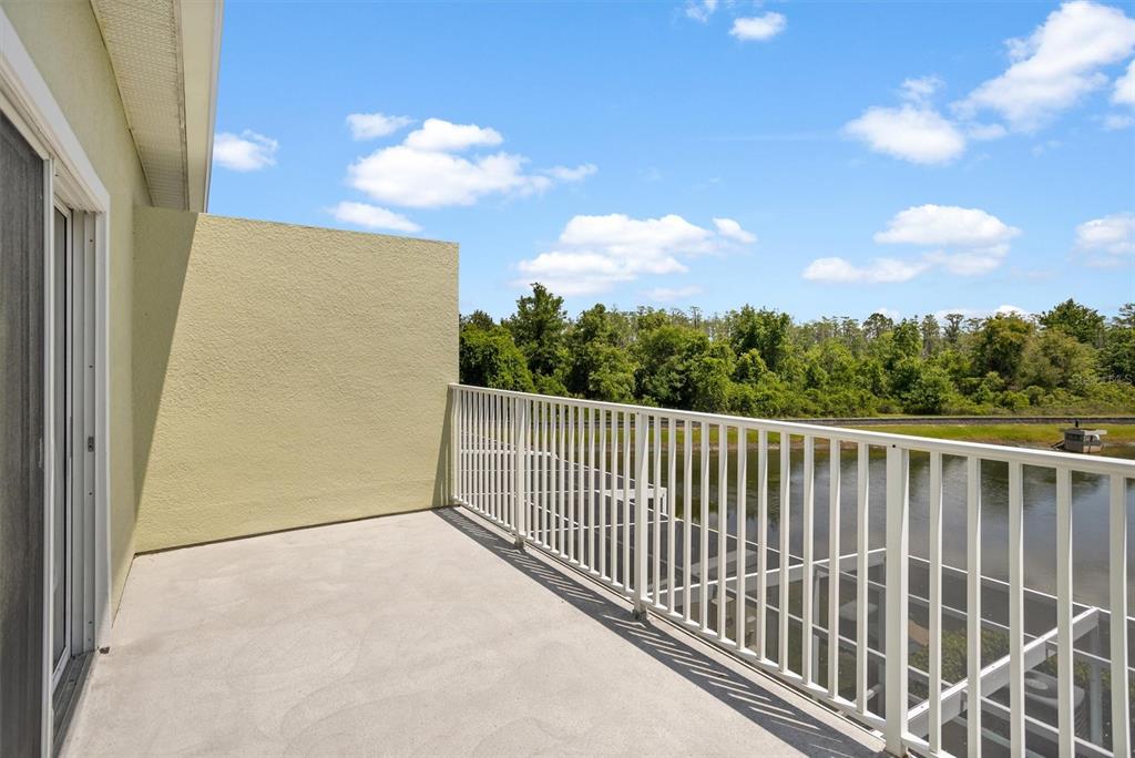Slide show image of the Orlando Florida Home for Sale 20