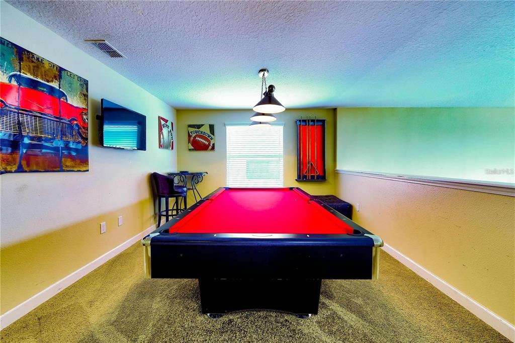 Slide show image of the Orlando Florida Home for Sale 36