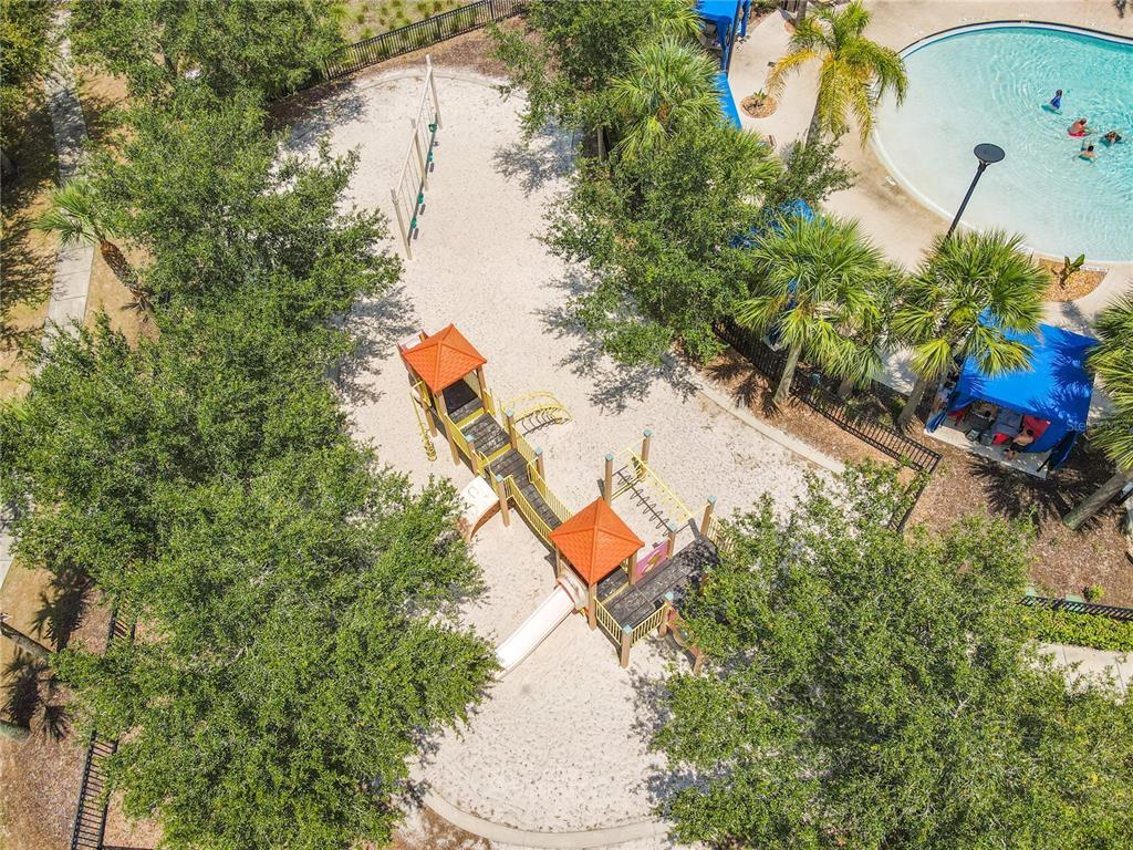 Slide show image of the Orlando Florida Home for Sale 92