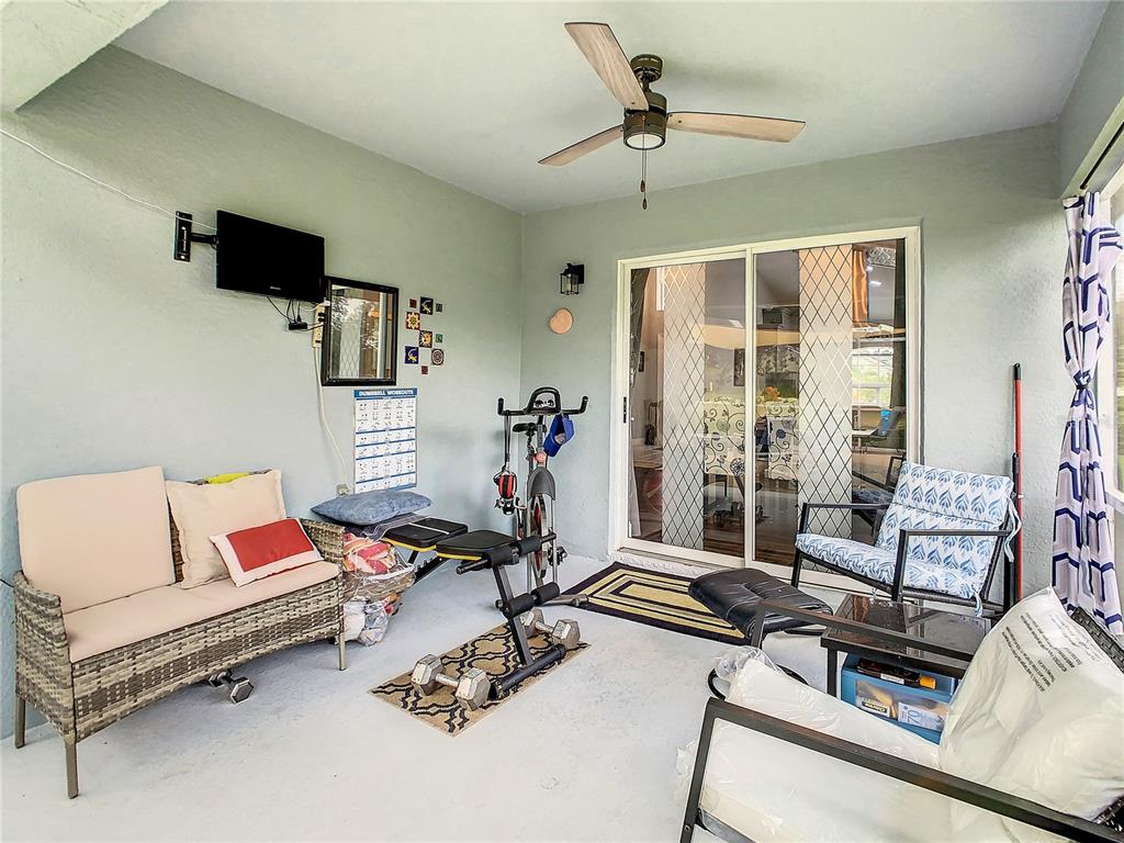 Slide show image of the Orlando Florida Home for Sale 55