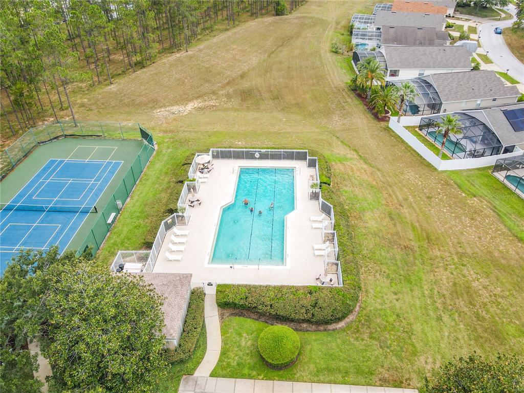 Slide show image of the Orlando Florida Home for Sale 75
