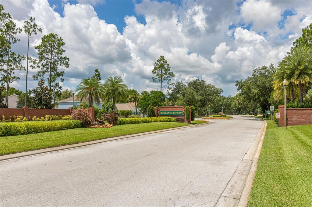 Slide show image of the Orlando Florida Home for Sale 71