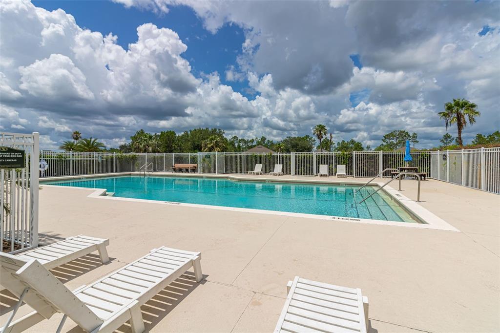 Slide show image of the Orlando Florida Home for Sale 81