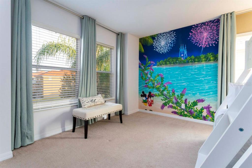 Slide show image of the Orlando Florida Home for Sale 59