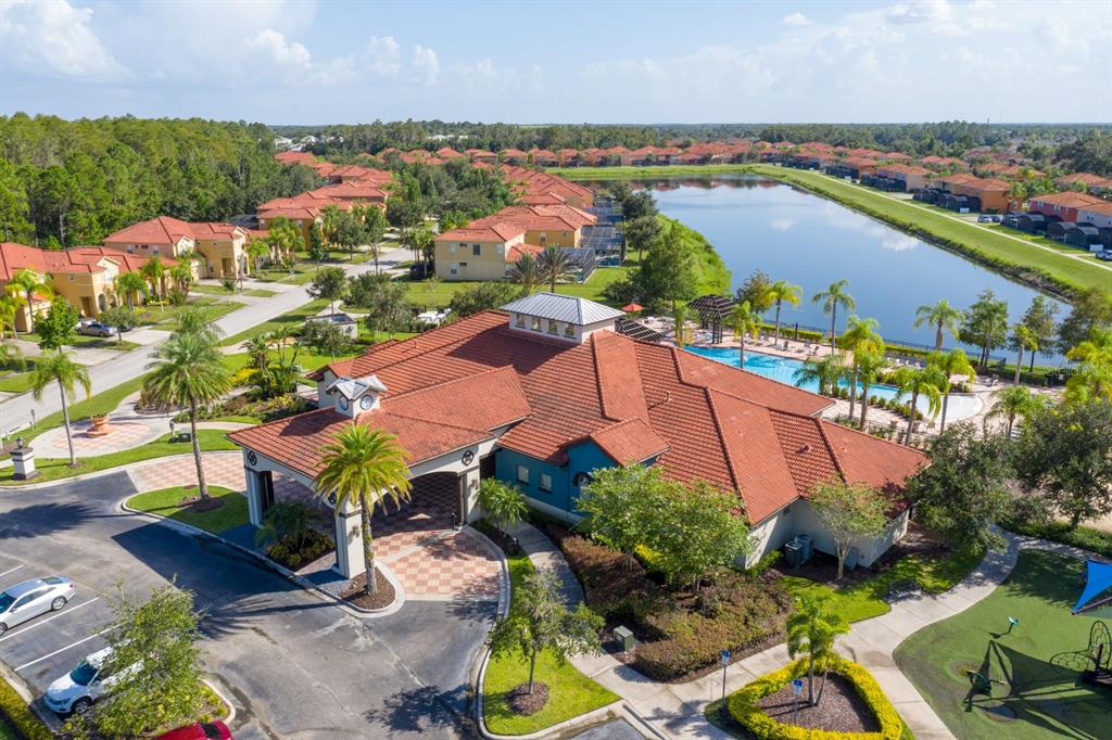 Slide show image of the Orlando Florida Home for Sale 82