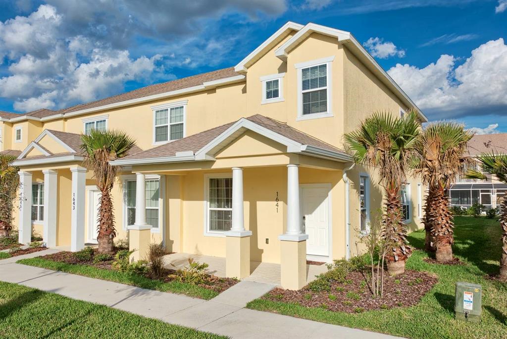 Slide show image of the Orlando Florida Home for Sale 19